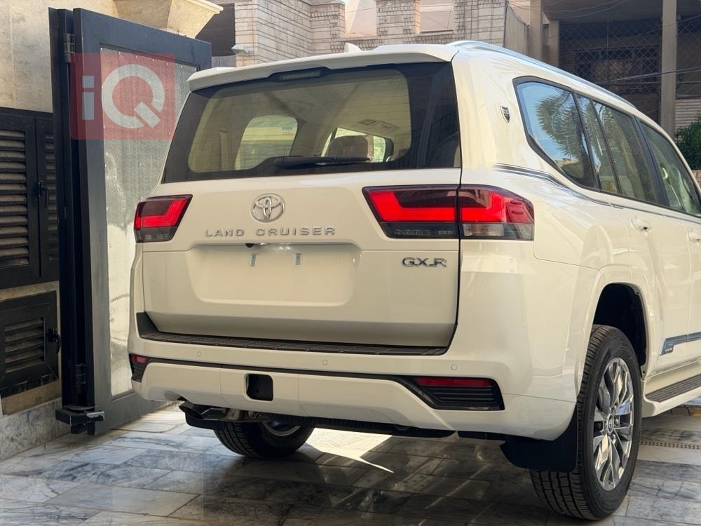 تويوتا لاندكروزر